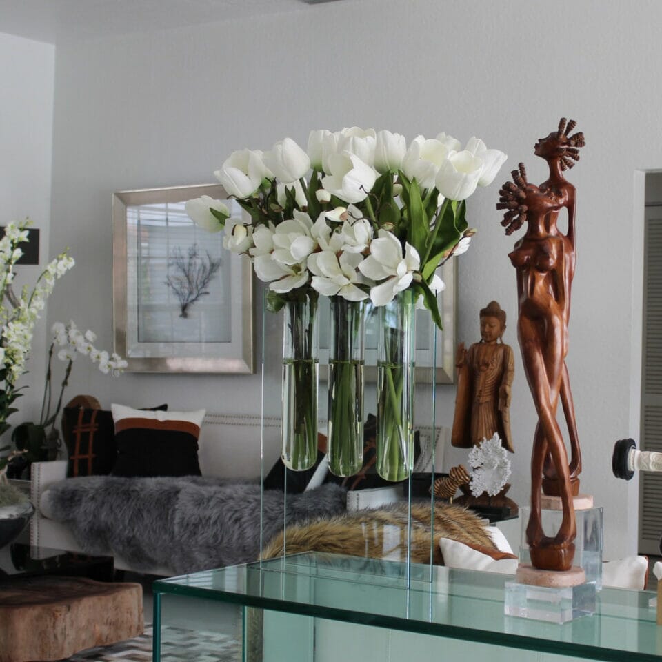 Triple vase with white tulips